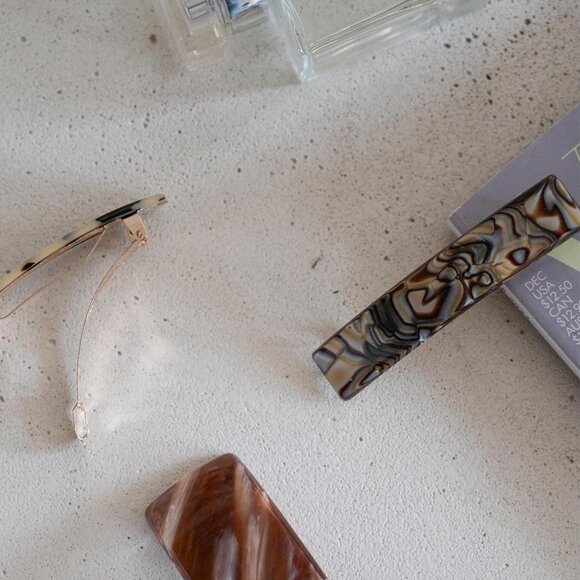 Black & White Hair Barrette for Thin Hair French Classic Rectangular Accessory - Picture 5 of 9